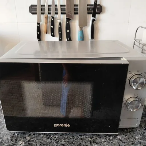 Микроволновая печь Gorenje MO17E1S