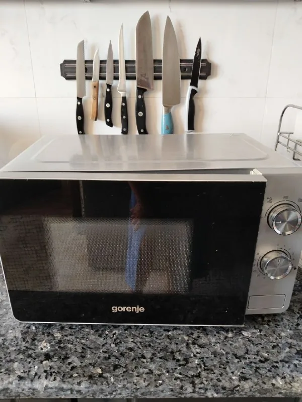 Микроволновая печь Gorenje MO17E1S 1