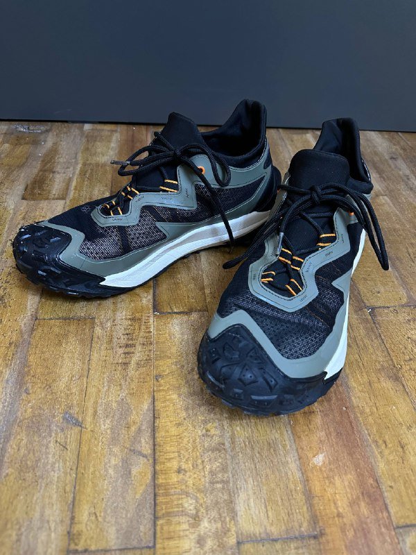 Мужские кроссовки размер 43 2