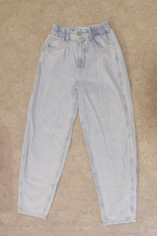 Джинсы Bershka Denim MOM