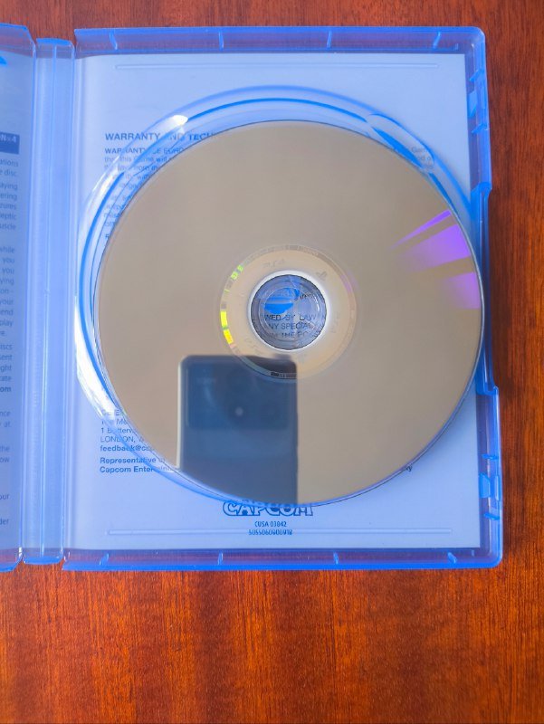 Resident Evil Biohazard, Hitman Enter A World of Assassination 4