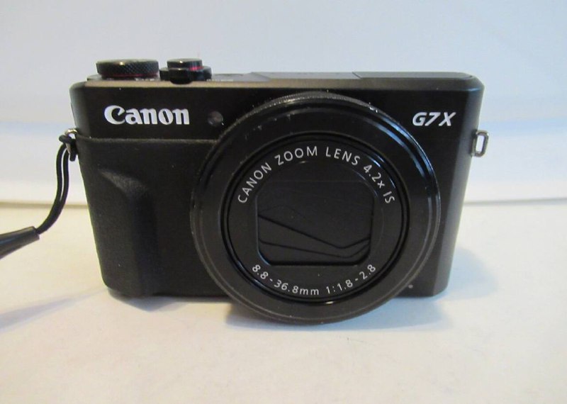 Canon PowerShot G7 X