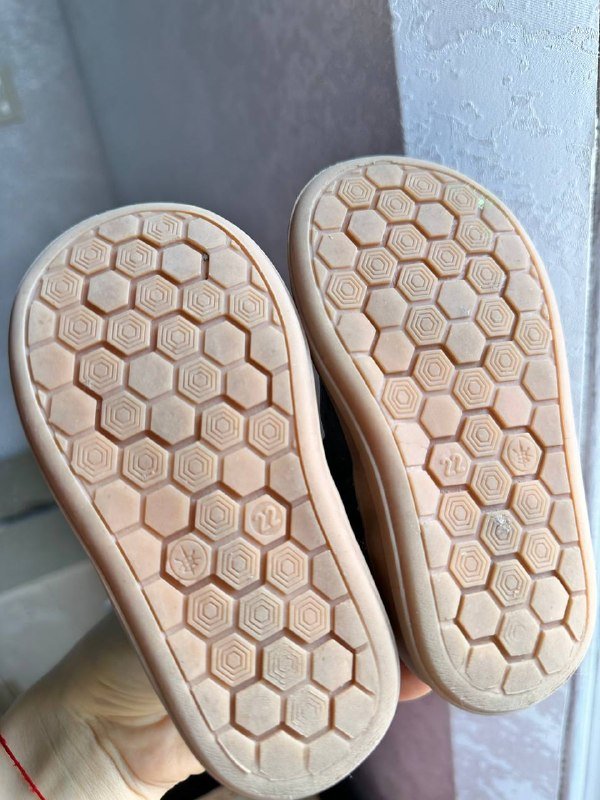 Детская обувь размер 22 Crocs, Adidas 3