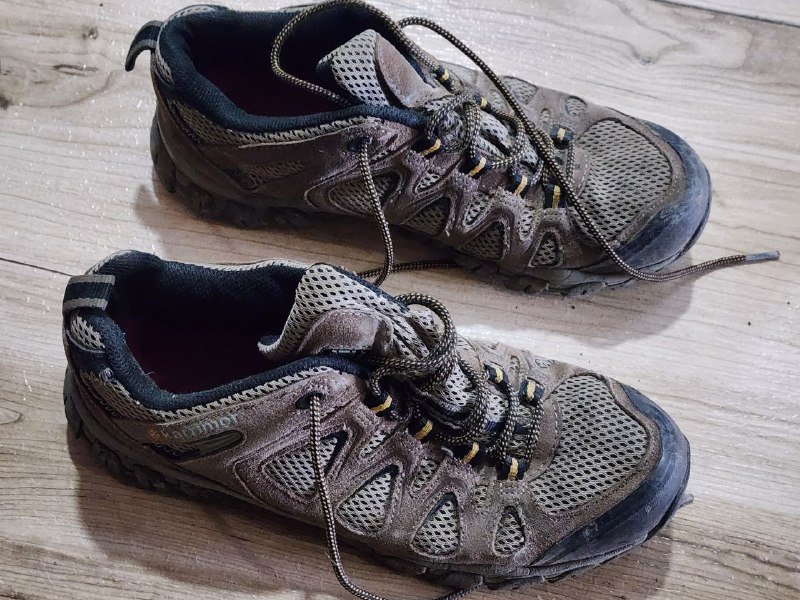 Серые кроссовки летние, треккинговые кроссовки 41-42 рр 2