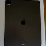 iPad Pro 12.9 256 GB Cellular, Magic Keyboard 4