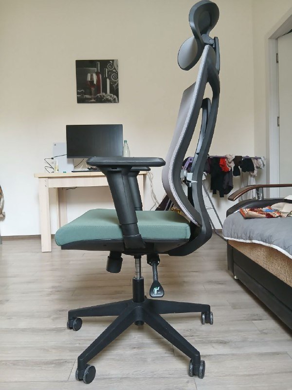 Эргономическое кресло 3