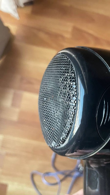 Фен Philips с небольшими повреждениями 3