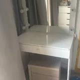 Туалетный столик с зеркалом и подсветкой 2