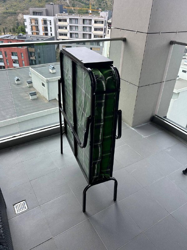 Раскладушка, Пароварка TEFAL, Микроволновка GORENJE, Кроватка-манеж, Стул Peg Perego