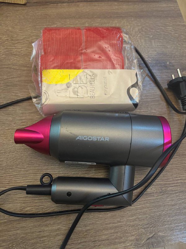 Стабилизатор напряжения, книга, фен Philips, фен Aigostar 4