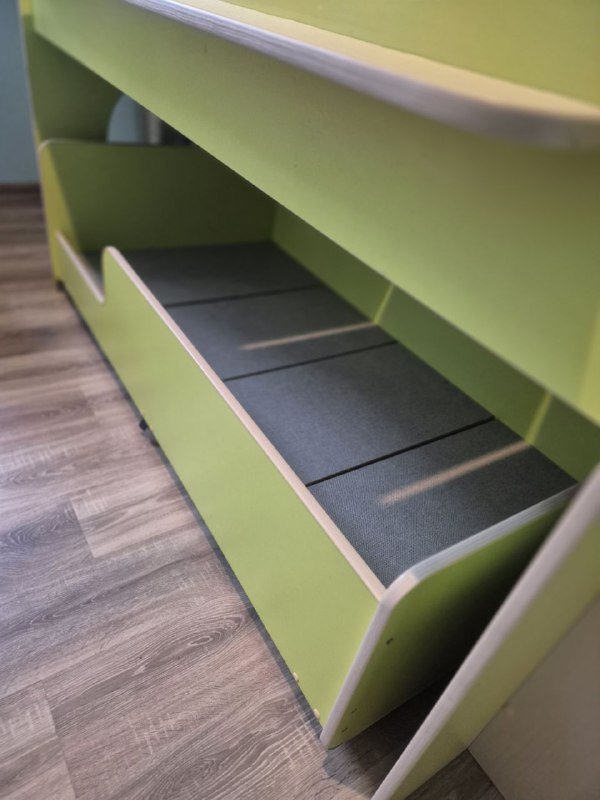 Двухъярусная выдвижная кровать 3