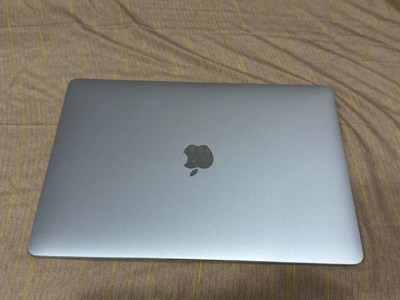 MacBook Air M1 16GB 256GB 2