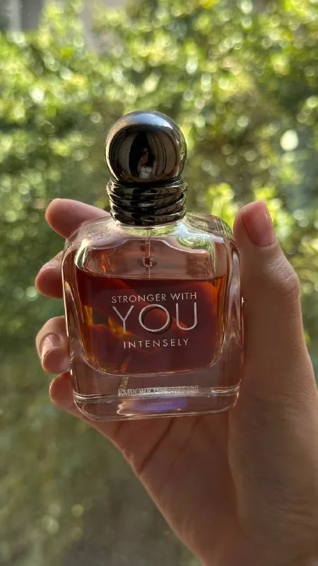 Giorgio Armani Stronger With You Intensely 1