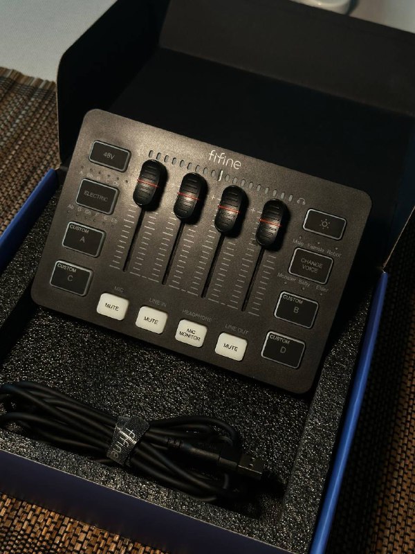 микшер Fifine AmpliGame SC3 3