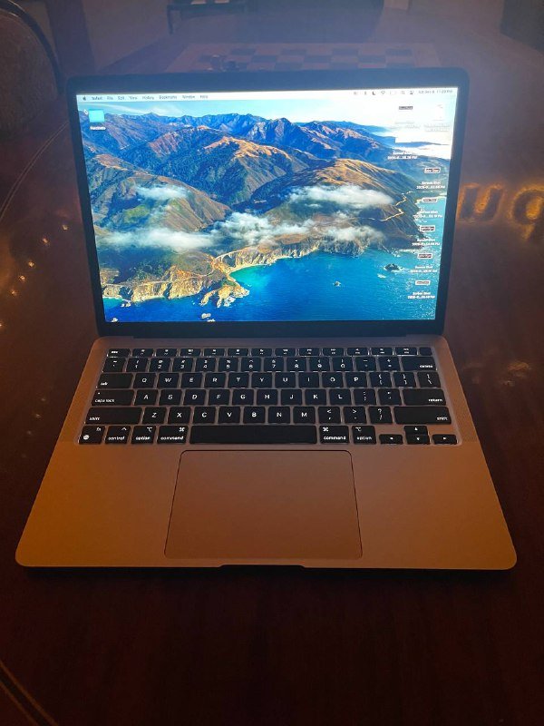 McBook air 2020 M1 золото