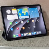 iPad Pro 12.9-inch 6th generation 128 GB 1