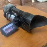Видеокамера Sony VG20 с объективом Sony 18-200 2