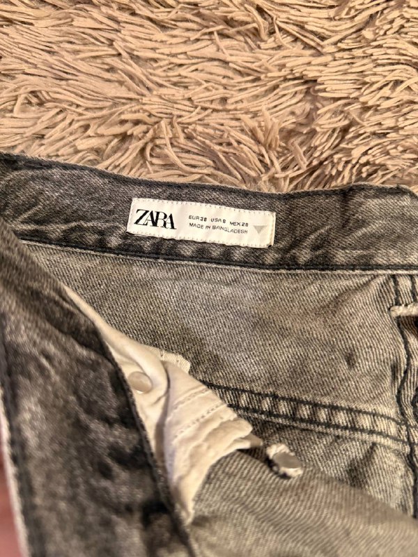 джинсы ZARA женские 38 европейский размер 3