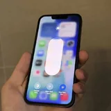 iPhone 13 3