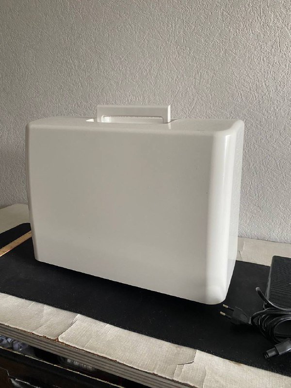 Швейная машина Janome HD1019 с аксессуарами 4