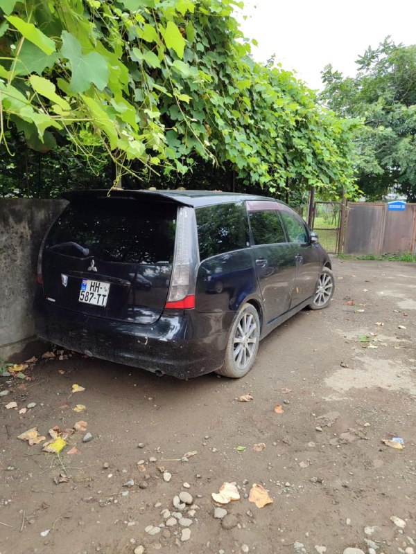 Mitsubishi car 2006 Gaz benzin 3