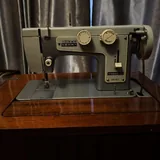 Швейная машинка «Чайка-3» 2