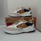 New Balance кроссовки 1
