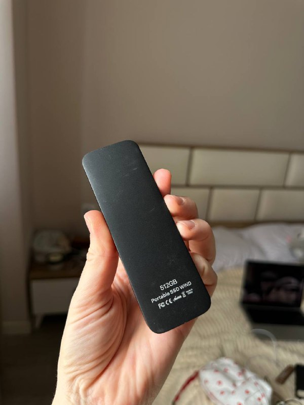 Пауэрбанк Xiaomi, Портативный SSD-диск Hikvision – 512GB 3