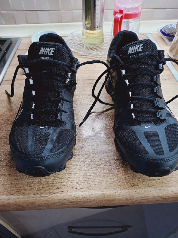 Nike sneakers size 43 5