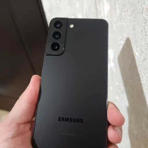 Samsung S22