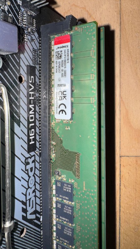 Материнская плата ASRock H610M-HVS, 32 ГБ ОЗУ, Wi-Fi адаптер 2