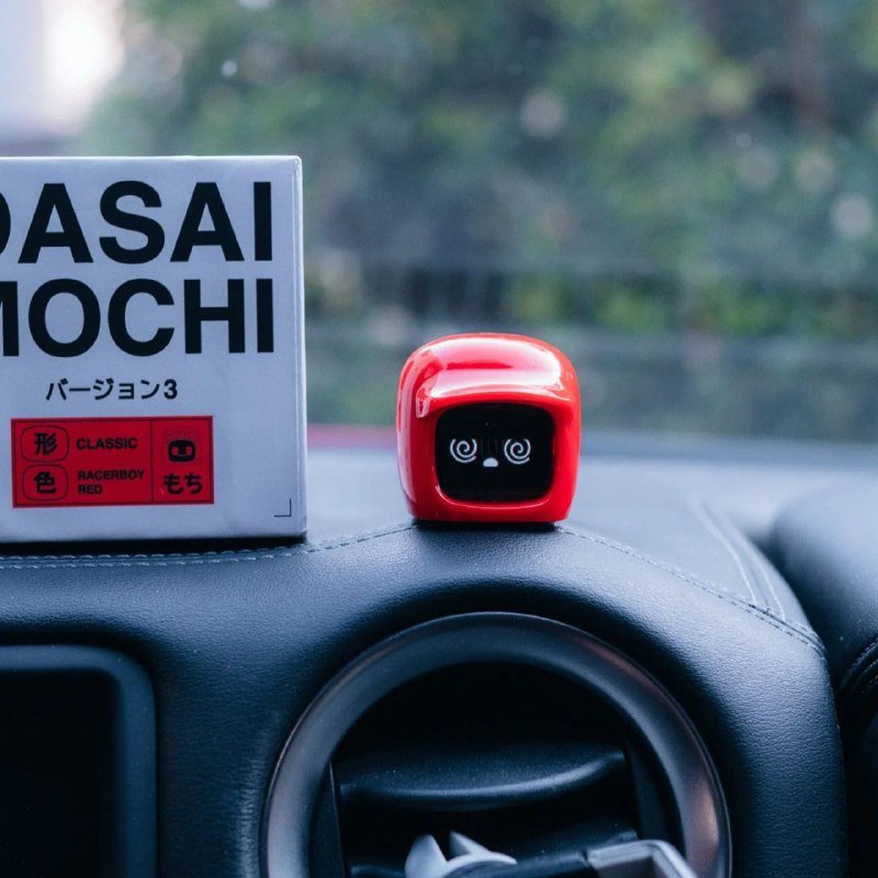 Красный и синий шлем Dasai Mochi Gen 2