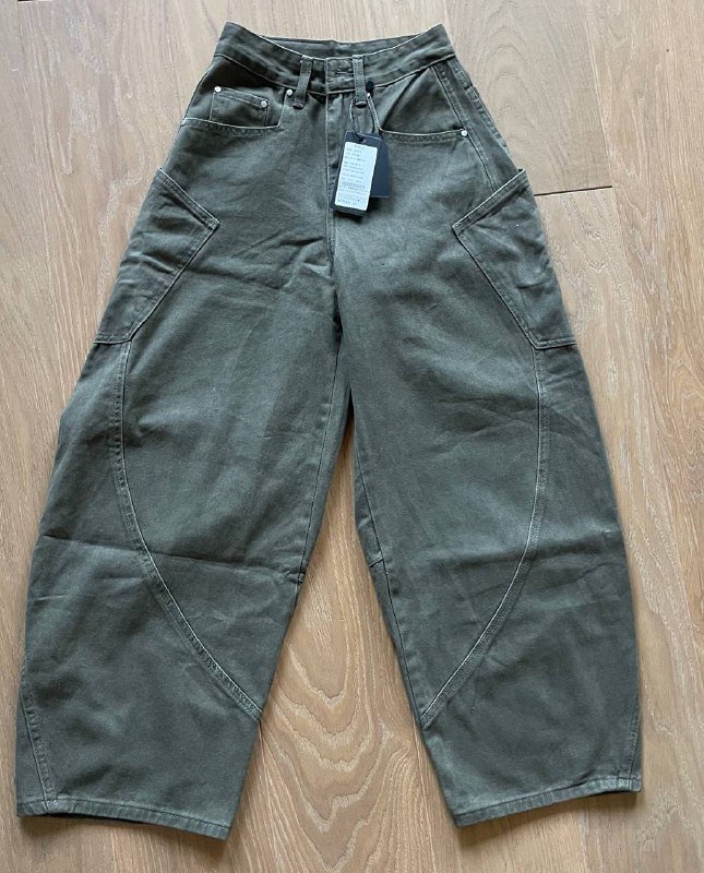 Джинсы новые xs укороченные 2