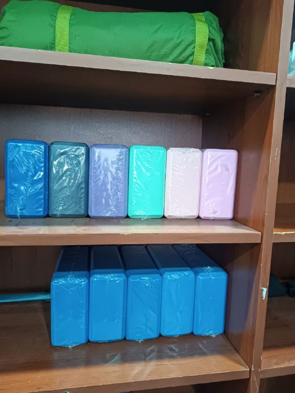 Складной стул для кемпинга, газовые баллоны, туристическая горелка, кубики для йоги, дождевик, петли TRX 2