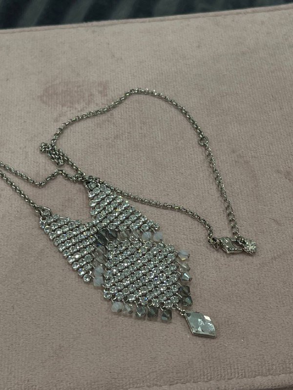 Ожерелье Swarovski 3