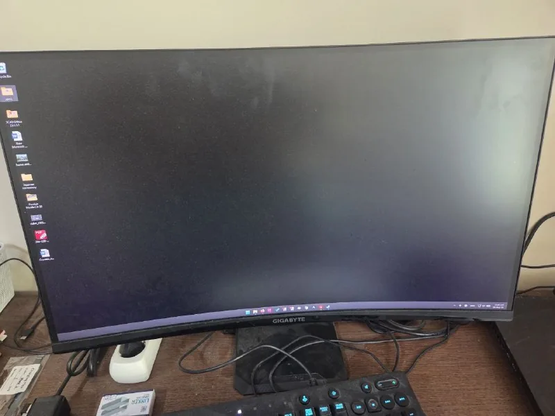 Монитор GIGABYTE GS27QCA QHD 165Hz изогнутый