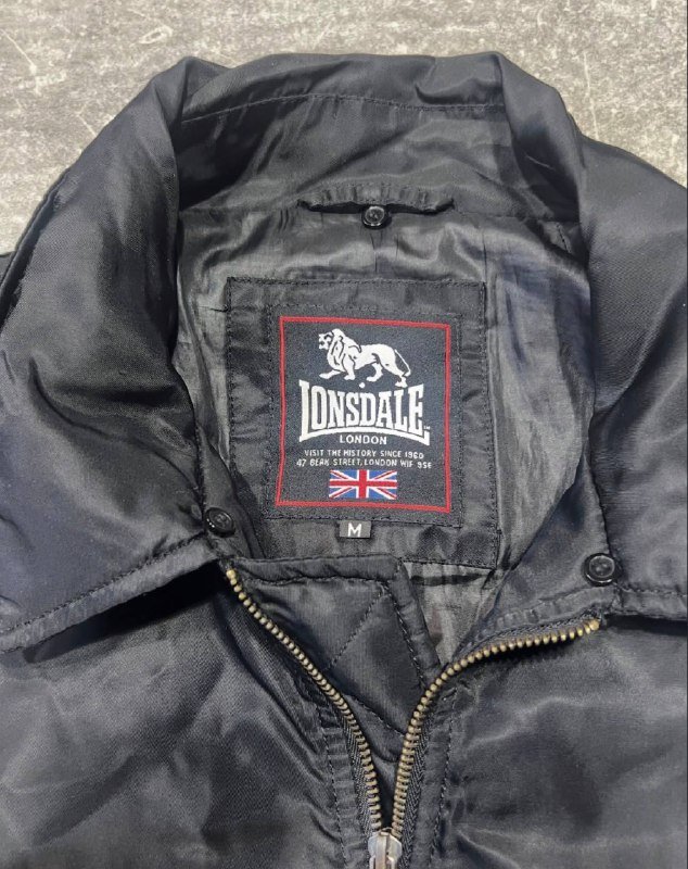 Мужская куртка Lonsdale черная 2