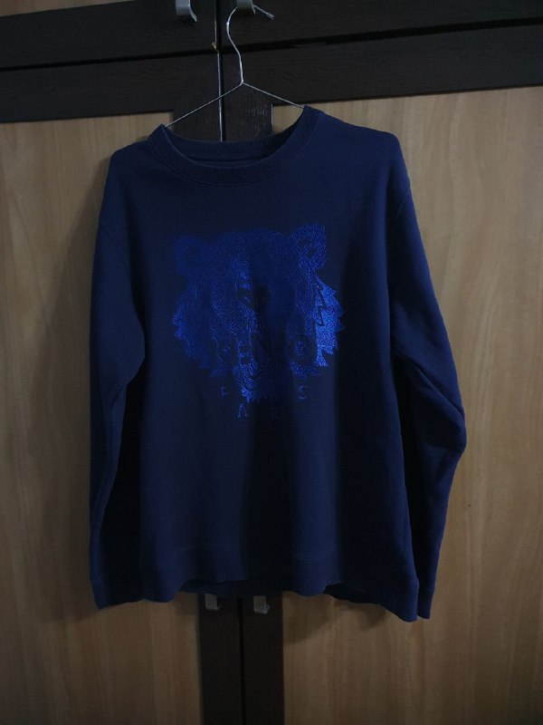 Кроссовки Diesel, куртка Diesel, футболка Diesel, куртка Fila, рубашка Levis, футболка Adidas, свитшот Kenzo 9