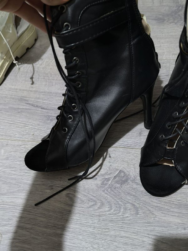 Туфли для танцев, туфли на завязках, черные туфли на каблуке, босоножки