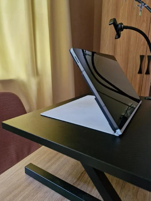 Samsung Galaxy Tab S9 FE+, S-Pen, чехол, клавиатура 1