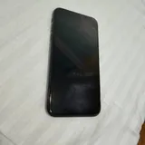iPhone XR 1