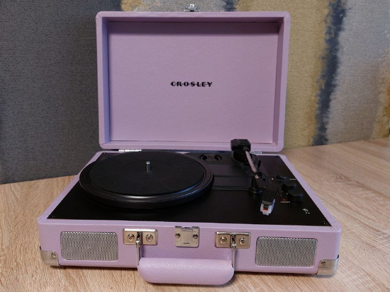 Виниловый проигрыватель Crosley Cruiser Deluxe 9