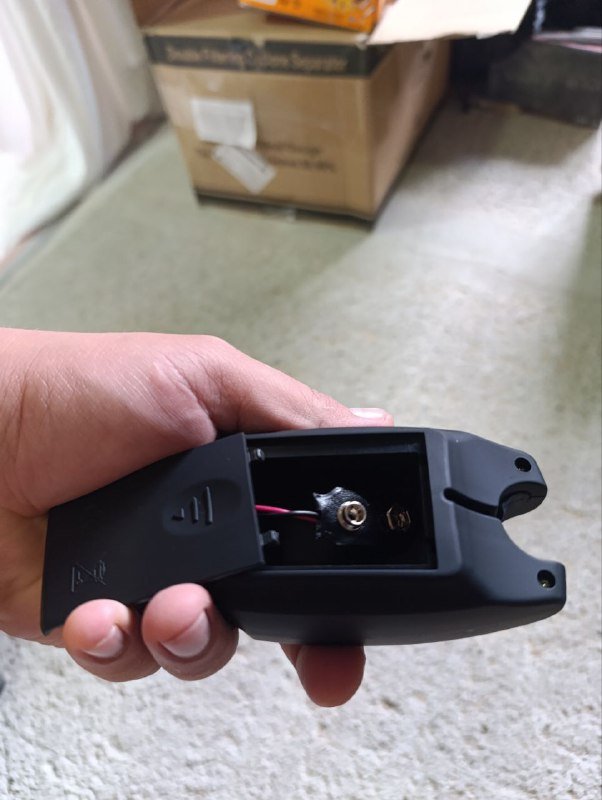 Сигнализаторы поклёвки с радиоиндикатором 3+1 и натяжители лески 2