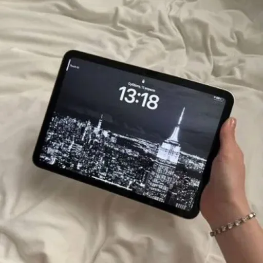 Apple iPad 10-го поколения 64GB серебристый