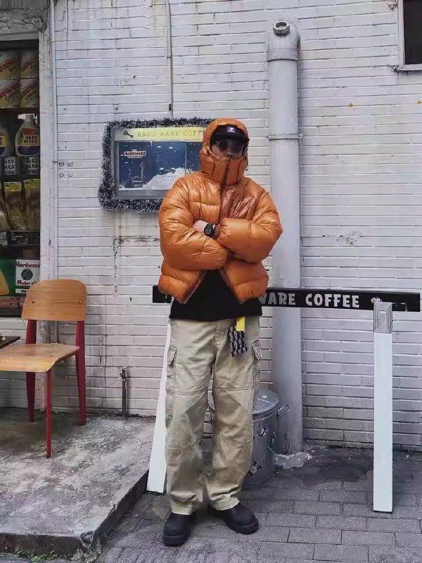 Новая куртка размер М