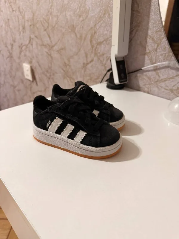 Кроссовки Adidas, 21 размер 1