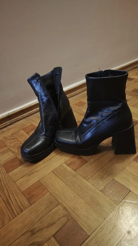 Ботинки, туфли, босоножки