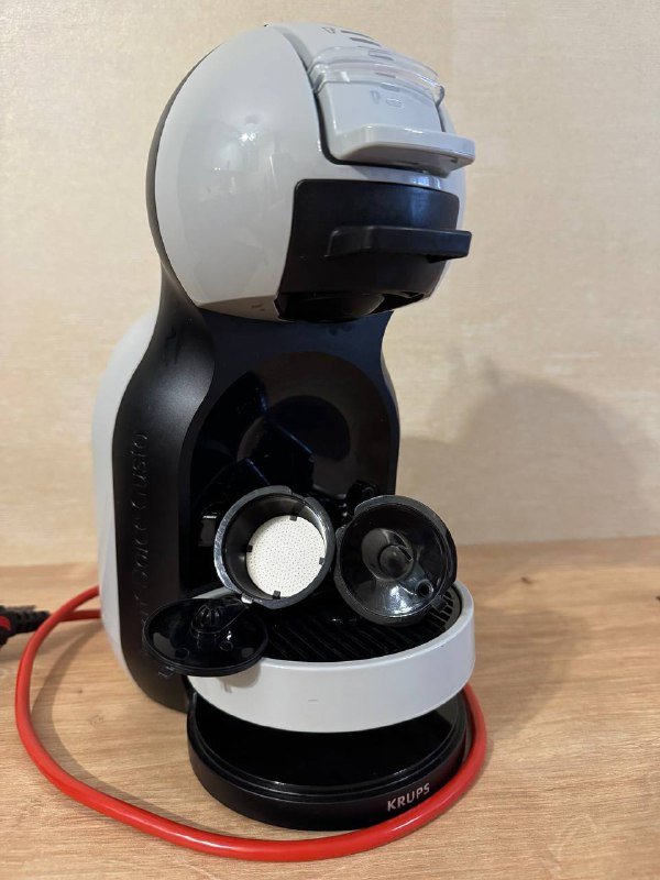 Капсульная кофемашина Nescafe Dolce Gusto Crups, тостер 4