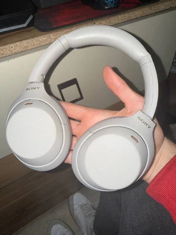 Sony WH-1000XM4 наушники 1