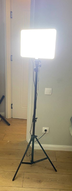 Фото свет со штативом и пультом управления